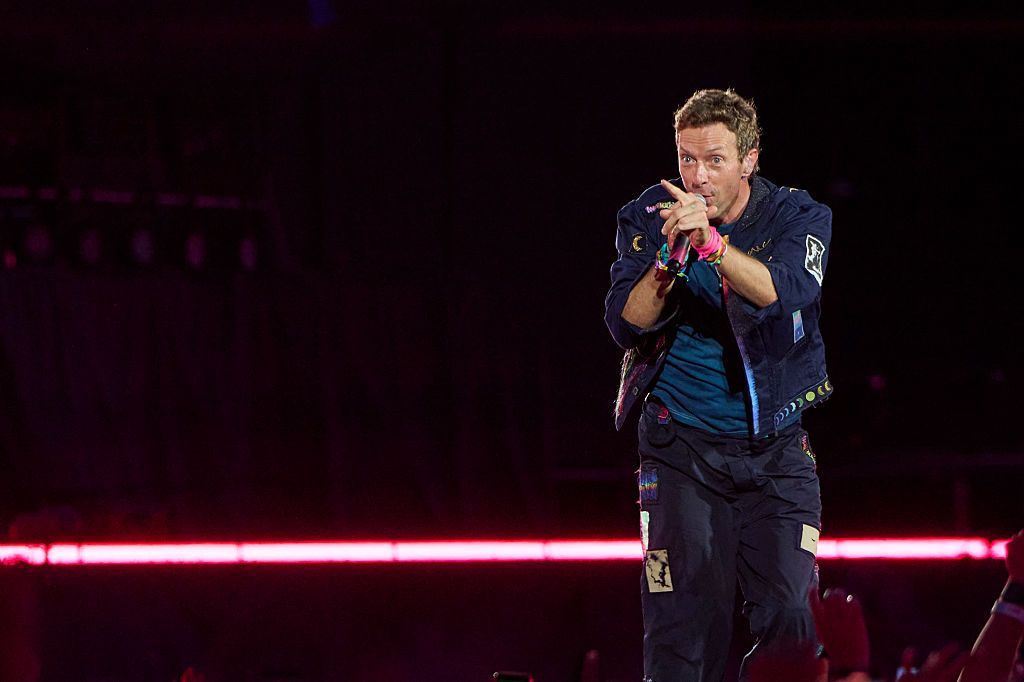 TORONTO, ONTARIO - JULY 07: Chris Martin of Coldplay performs at Rogers Stadium on July 07, 2025 in Toronto, Ontario. (Photo by Robert Okine/Getty Images)