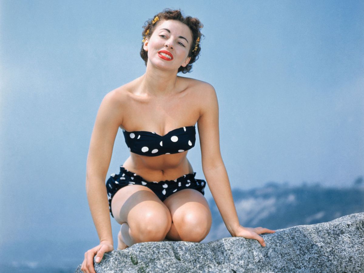 pöttyös bikini