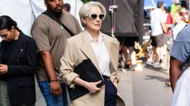 Mindenki erről a cipőről beszél: Miranda Priestly magas sarkúja elvitte a show-t − Termékekkel, árakkal