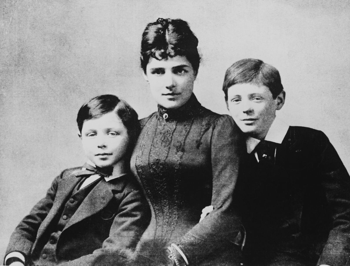 sir Winston Churchill édesanyja