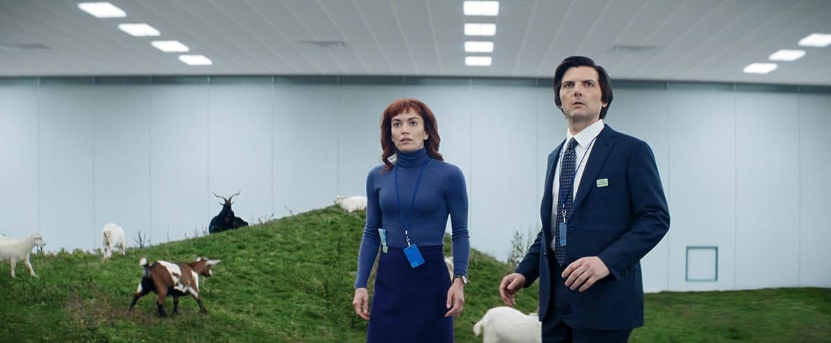 Adam Scott és Britt Lower a Különválásban, emmy-jelölés