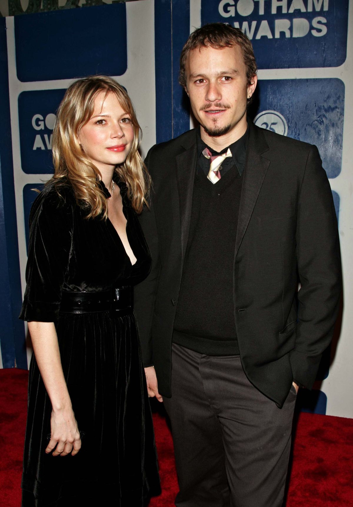 Michelle Williams and Heath Ledger during IFP's 15th Annual Gotham Awards - Arrivals at Pier 60 at Chelsea Piers in New York City, New York, United States. (Photo by Jim Spellman/WireImage)