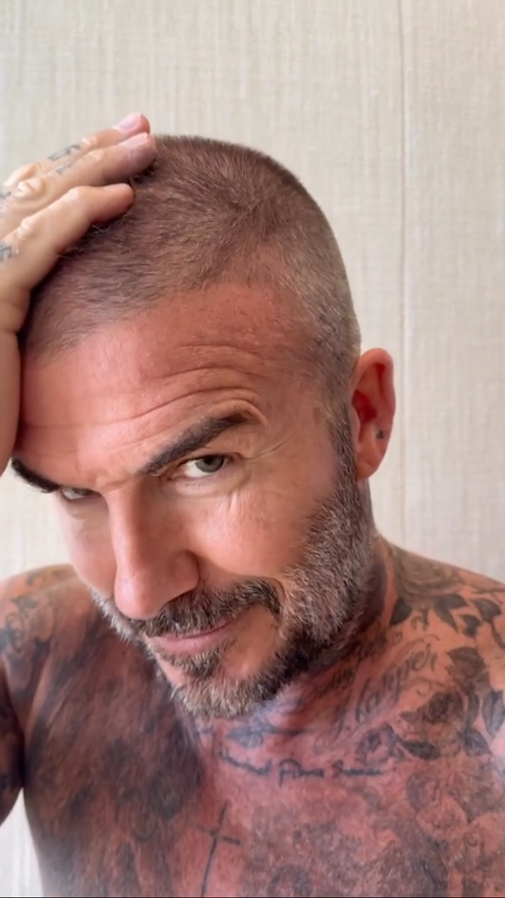 David Beckham otthon vágta le a haját