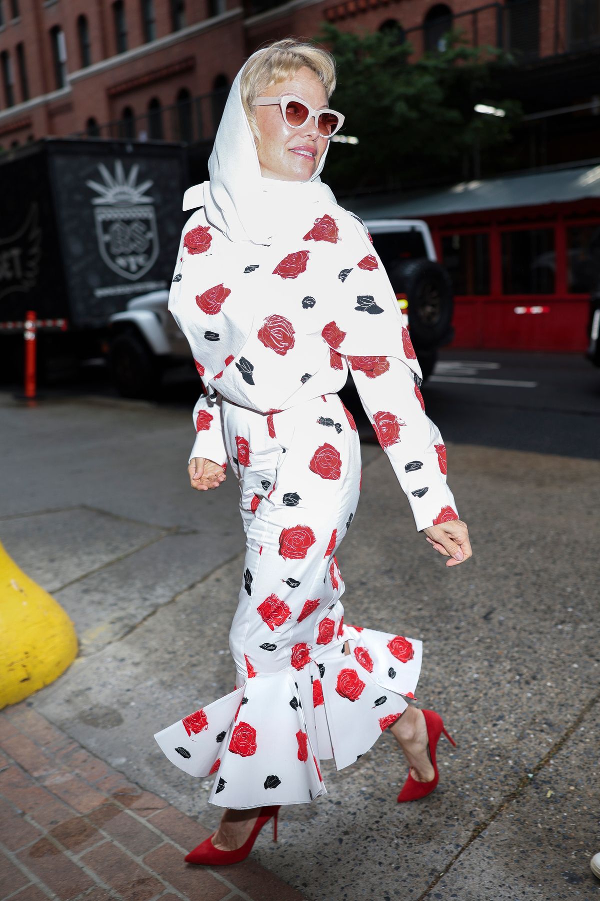NEW YORK, NEW YORK - MAY 21: Pamela Anderson is seen in the Meatpacking District on May 21, 2025 in New York City. (Photo by Aeon/GC Images)