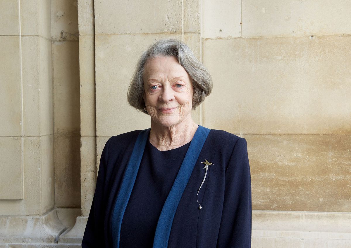 Dame Maggie Smith nem csak Hollywoodot hódította meg, a színésznőt lovaggá ütötte II. Erzsébet királynő