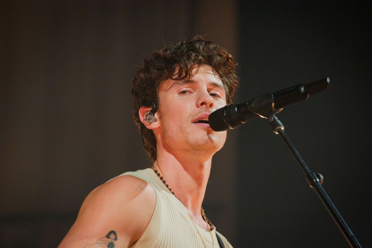 BERLIN, GERMANY - NOVEMBER 13: Canadian singer Shawn Mendes performs live on stage during a concert at the Tempodrom on November 13, 2024 in Berlin, Germany. (Photo by Frank Hoensch/Redferns)