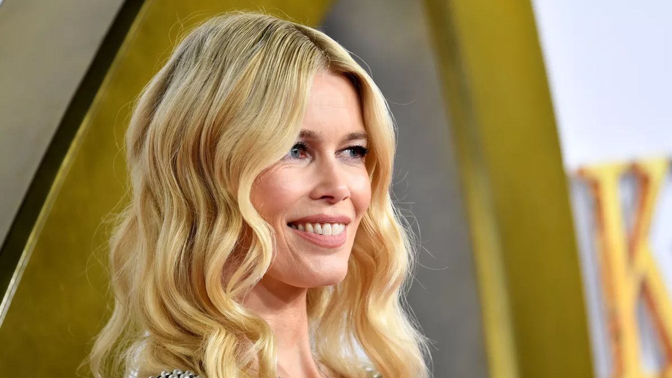 Claudia Schiffer 55 éves: a 90-es évek szupermodellje ma is épp olyan szép, mint volt