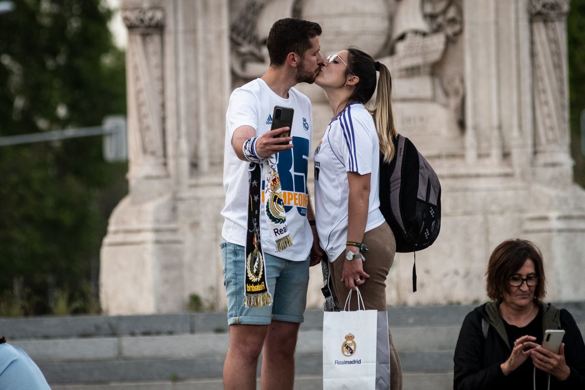 randi, párkapcsolat, versengő férfi