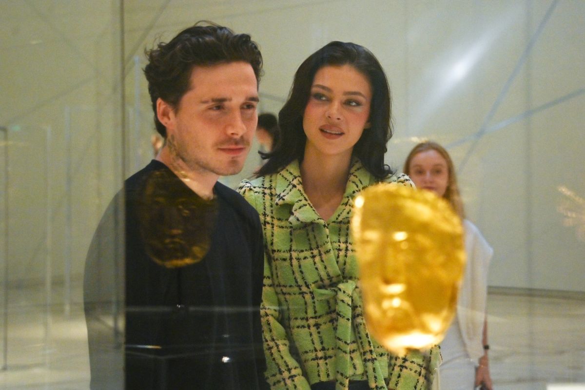 Nicola Peltz és Brooklyn Beckham, Selena Gomez