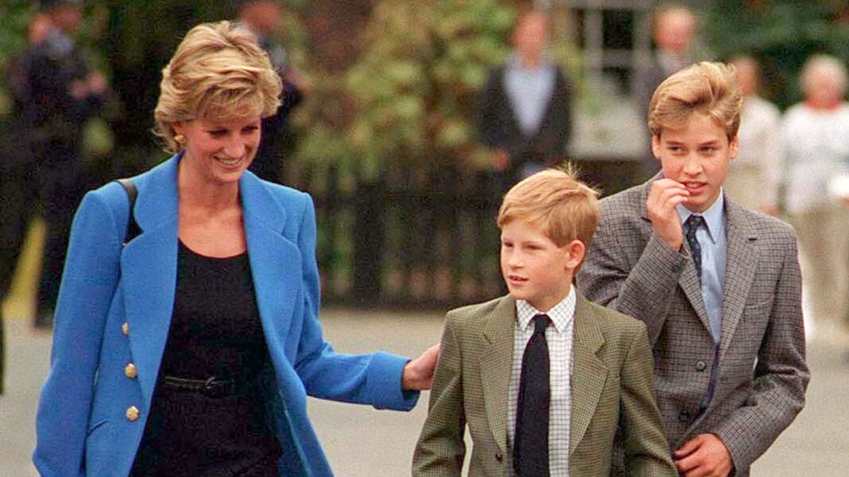 Diana hercegné a síron túlról is üzen fiainak: Vilmos és Harry azonban nem tanulták meg a legfontosabb leckét