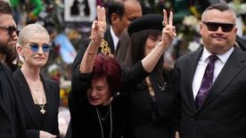 Ozzy Osbourne temetésén békült ki egymással a három gyermeke