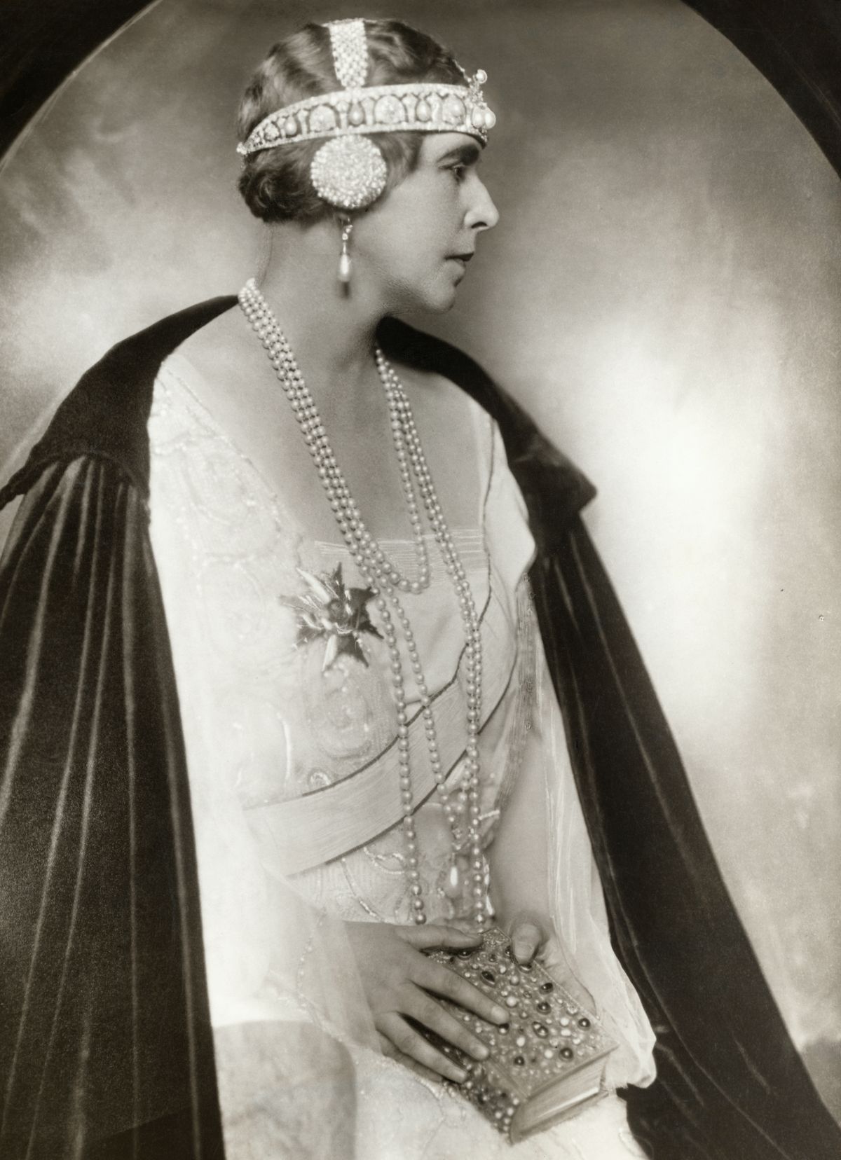 Mária román királyné