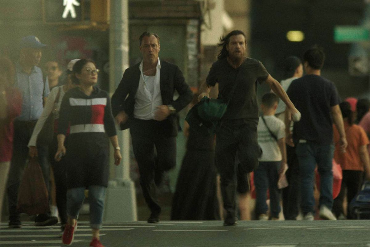 21-8-2025

Upcoming new TV series 'Black Rabbit' 

Pictured:  Jude Law and Jason Bateman,Image: 1030533099, License: Rights-managed, Restrictions: , Model Release: no