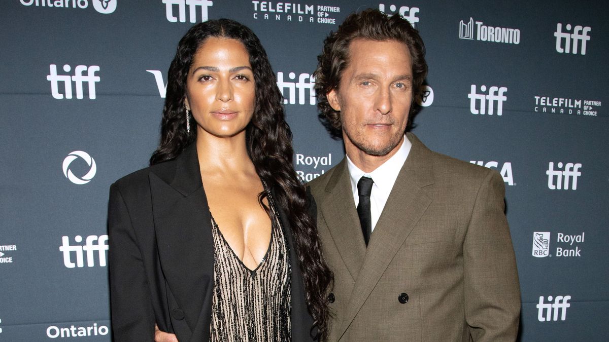 TORONTO, ONTARIO - SEPTEMBER 05: (L-R) Camila Alves McConaughey and Matthew McConaughey attend the premiere of "The Lost Bus" during the 2025 Toronto International Film Festival at Princess of Wales Theatre on September 05, 2025 in Toronto, Ontario. (Photo by Isaiah Trickey/FilmMagic)