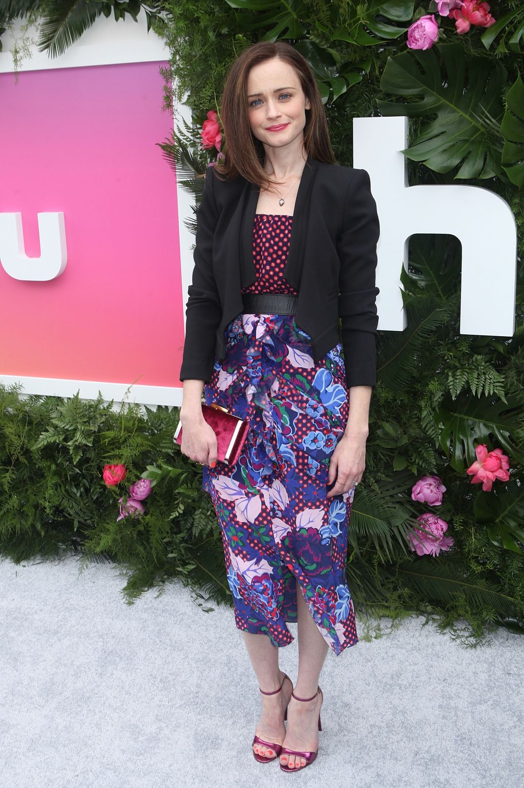 Alexis Bledel szoknyában