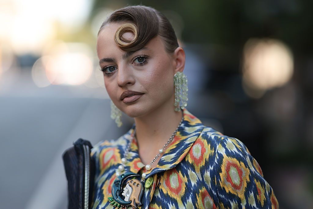 1920-as évek hajstílusa