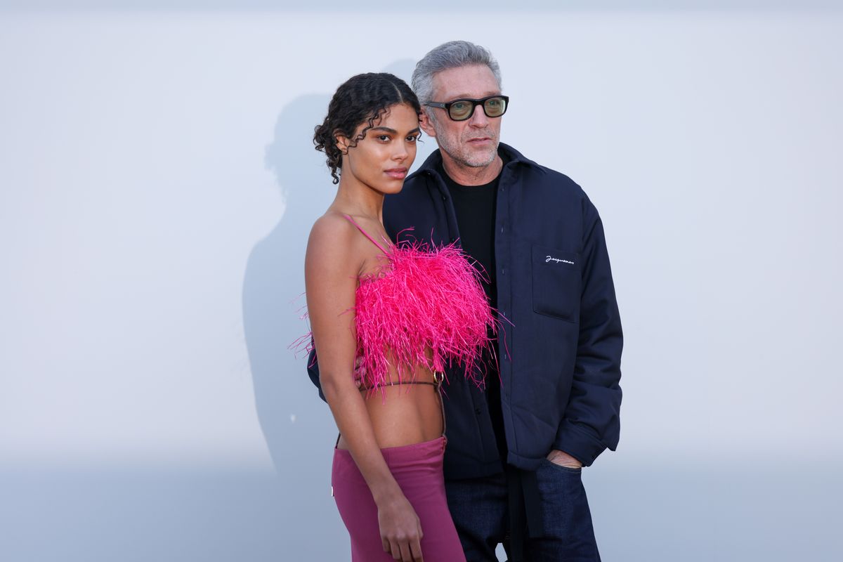 LE BOURGET, FRANCE - DECEMBER 12: Vincent Cassel and Tina Kunakey attends the "Le Raphia" Jacquemus show on December 12, 2022 in Le Bourget, France. (Photo by Pierre Suu/Wireimage)