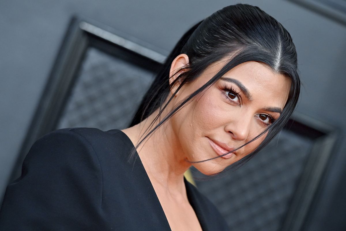Kourtney Kardashian nappalija maga az élő Vasarely múzeum