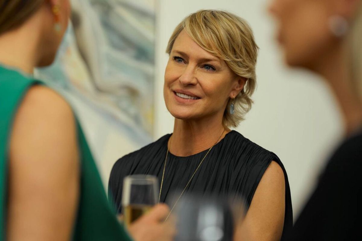 Robin Wright A barátnő sorozatban egy szupergazdag anyát alakít