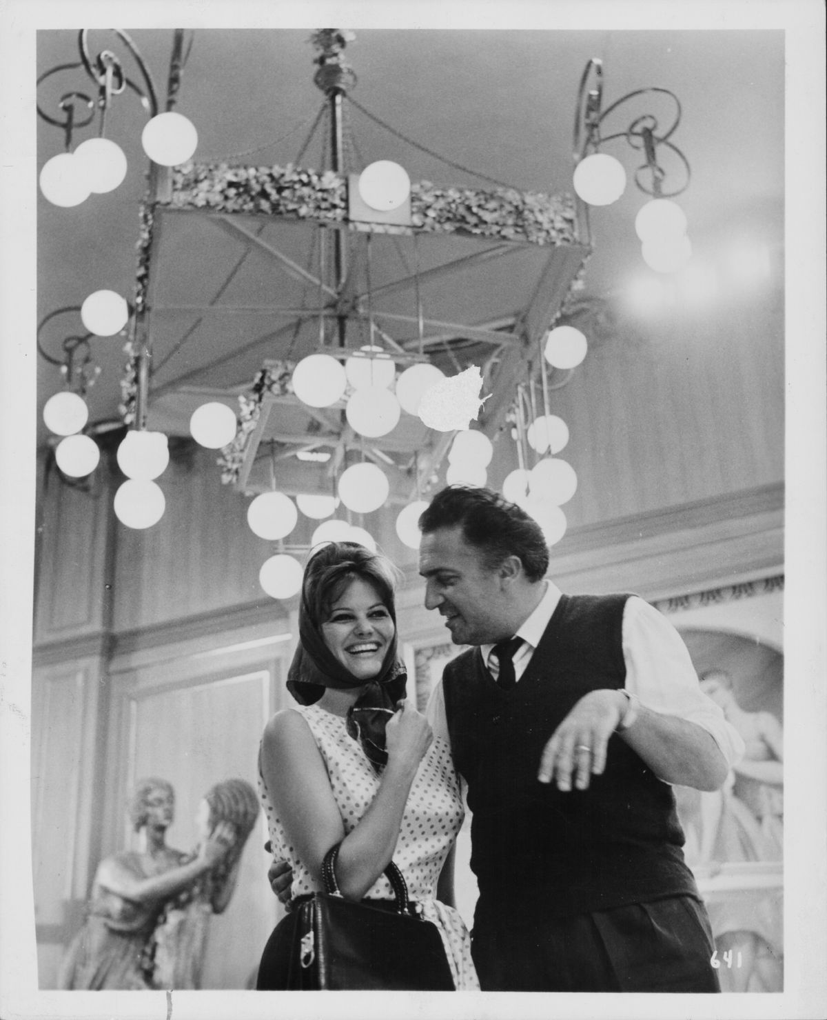 Actress Claudia Cardinale and director Federico Fellini, on the set of the movie '8 1/2', circa 1963. (Photo by Archive Photos/Moviepix/Getty Images)