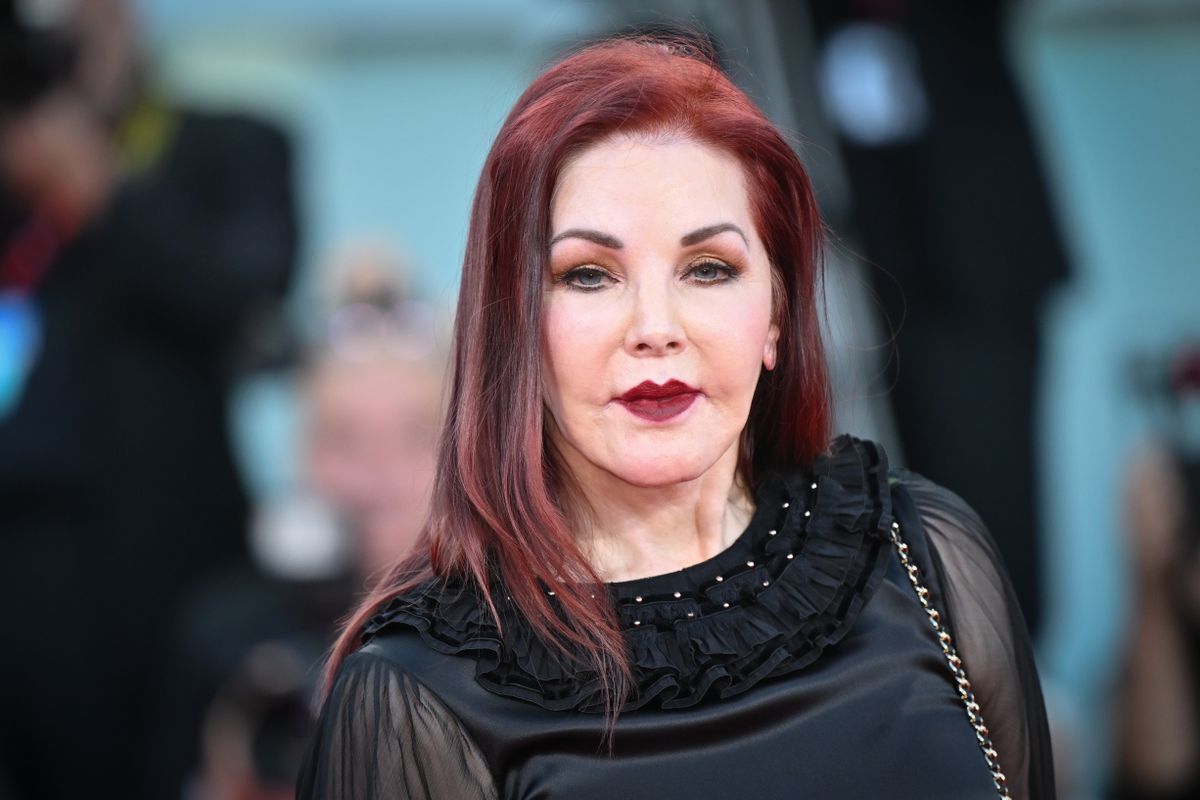 Priscilla Presley új könyve botrányos dolgokat állít. 