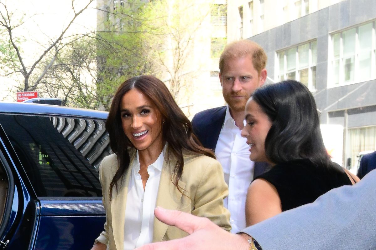 NEW YORK, NEW YORK - APRIL 23: Prince Harry, Duke of Sussex and Meghan, Duchess of Sussex are seen  on April 23, 2025 in New York City. (Photo by Raymond Hall/GC Images)