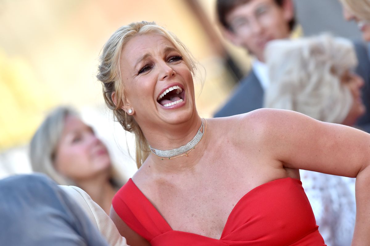 Nyilvános mosdóban mutogatta pucér fenekét Britney Spears