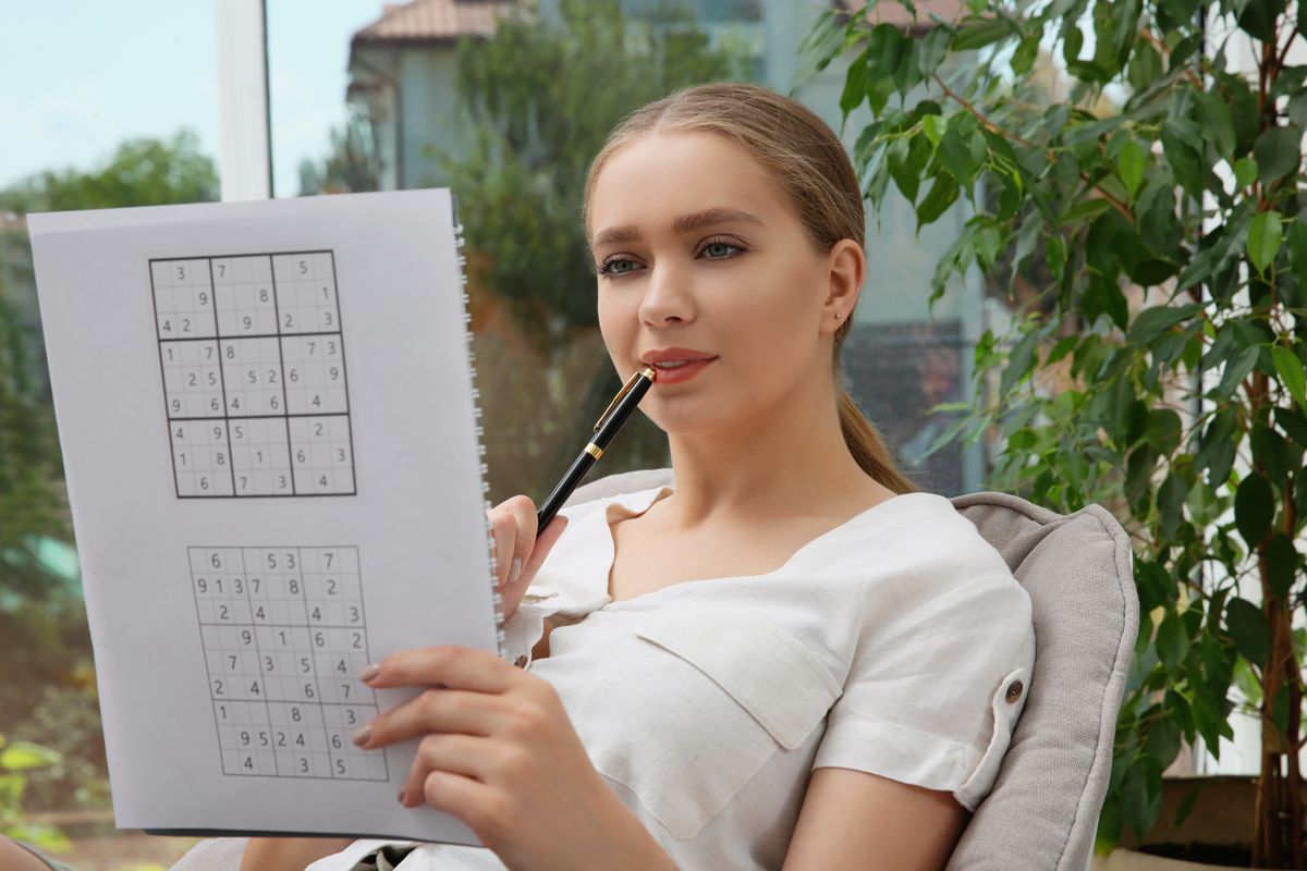 intelligens emberek hobbija a rejtvényfejtés, sudoku
