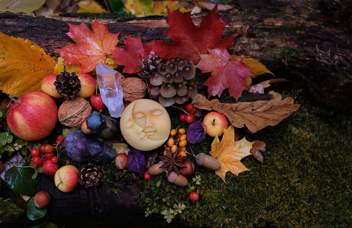 Mabon-oltár, őszi nap-éj egyenlőség