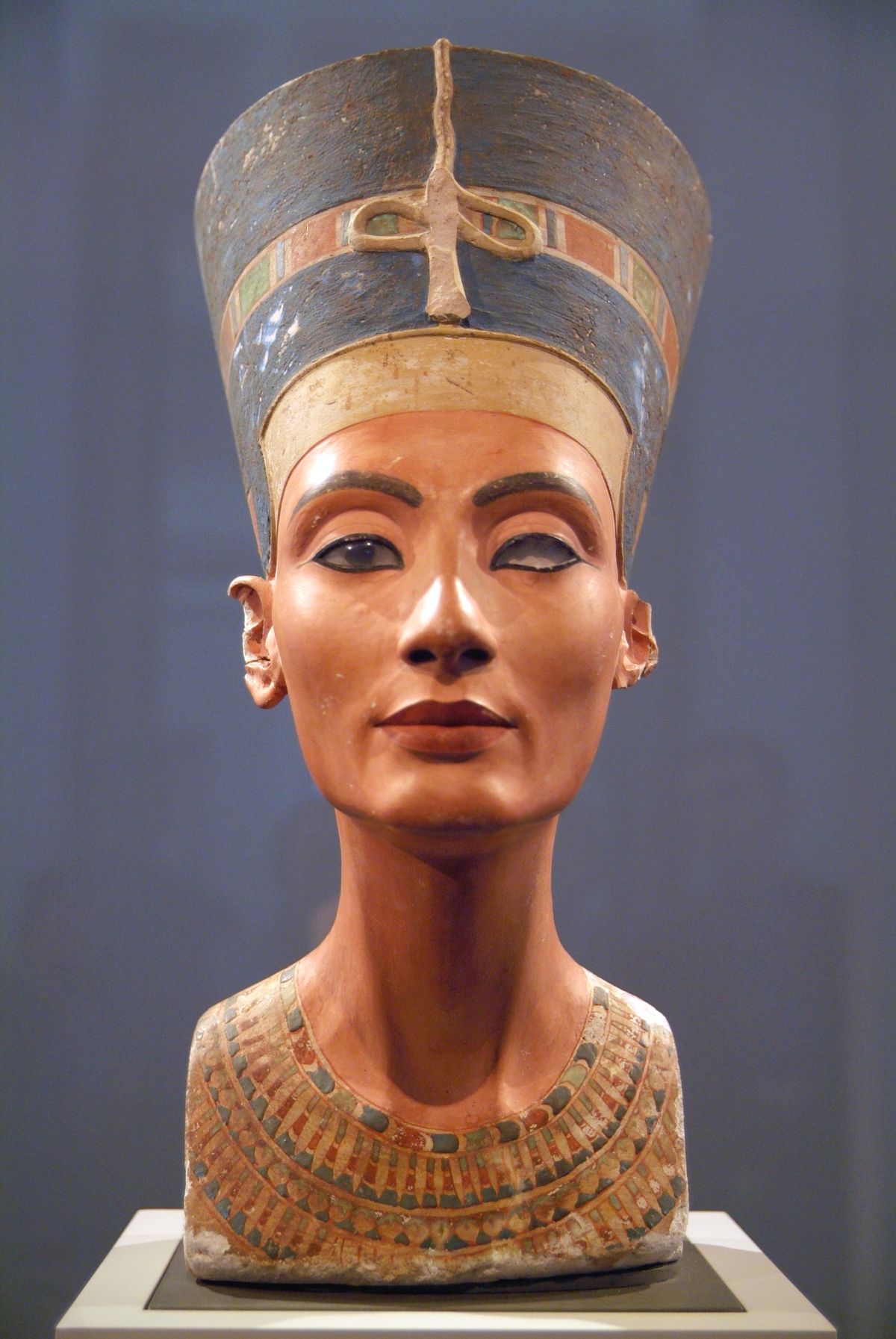 Nefertiti szemöldöke
