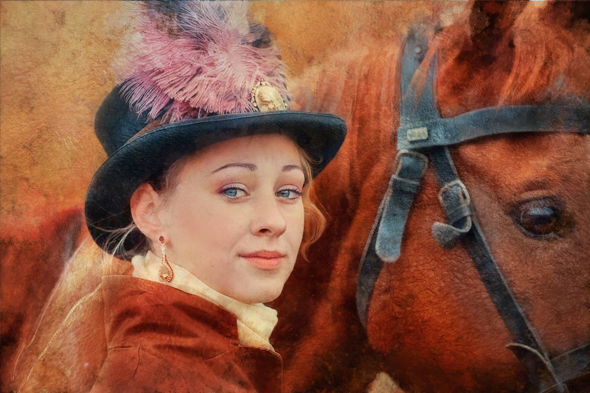 Kalapos nő, ló mellett: A hölgyek nem engedték a hajvágást, miután divatba jöttek a kalapok.