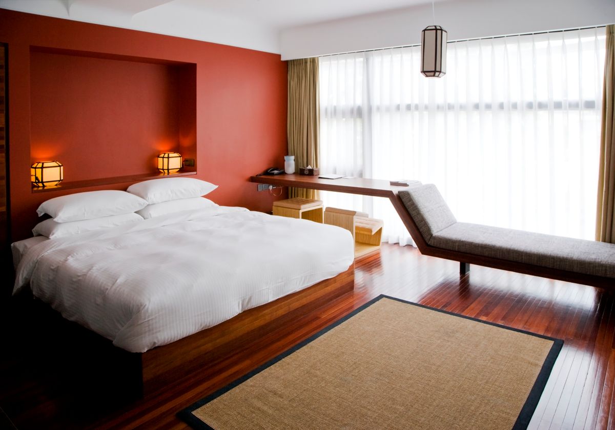 Piros falú hálószoba