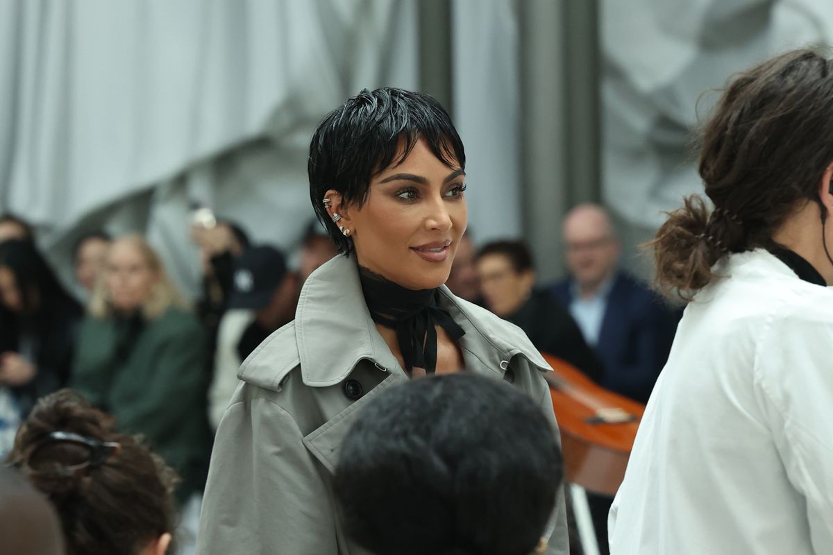 PARIS, FRANCE - OCTOBER 04: (EDITORIAL USE ONLY - For Non-Editorial use please seek approval from Fashion House) Kim Kardashian attends the Maison Margiela Womenswear Spring/Summer 2026 show as part of Paris Fashion Week on October 04, 2025 in Paris, France. (Photo by Peter White/Getty Images)