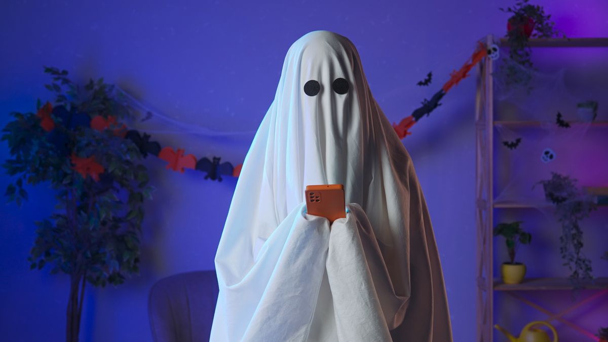 Halloween idején könnyebb dolguk van a szellemeknek.