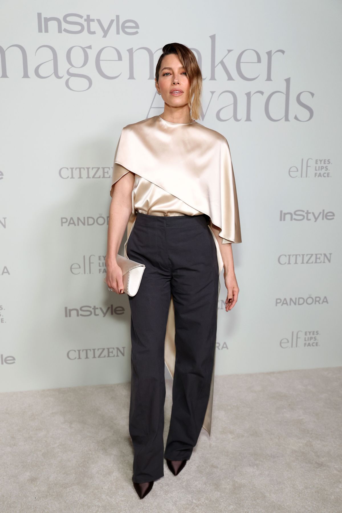 Jessica Biel az InStyle Imagemaker Awards 2025-ös díjátadóján