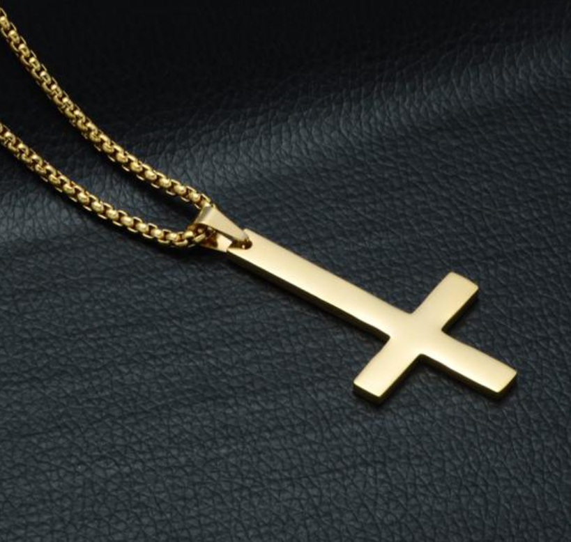 A fordított kereszt viselése negatív energiákat hozhat az életedbe.