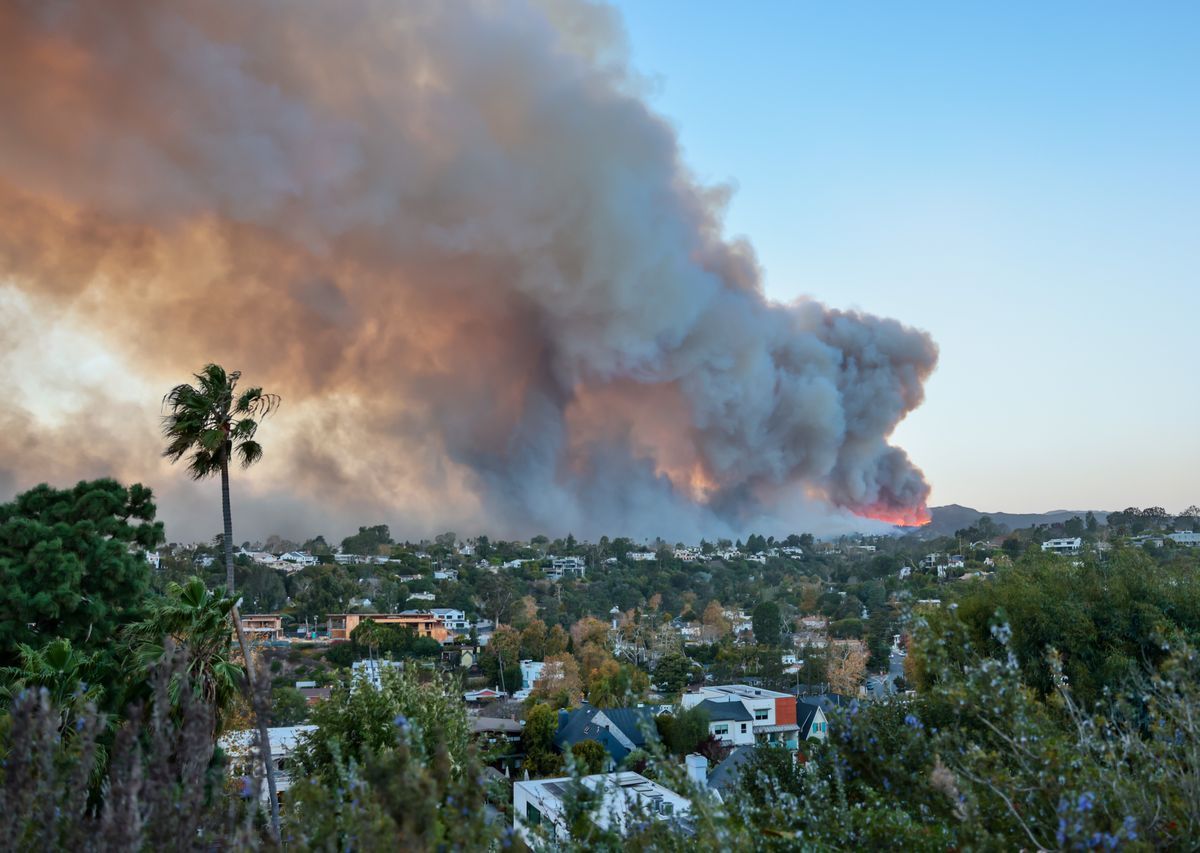 Lángokban állt fél Los Angeles
