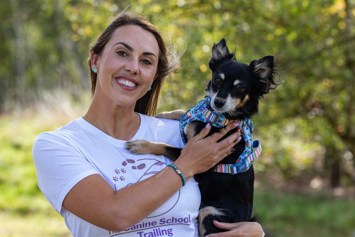 A kutya kedvence az, akivel lelkileg leginkább egy hullámhosszon van a családból