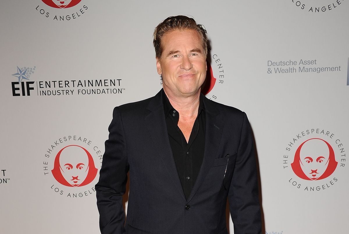 SANTA MONICA, CA - SEPTEMBER 25:  Actor Val Kilmer attends the 23rd annual Simply Shakespeare benefit reading of "The Two Gentlemen of Verona" at The Eli and Edythe Broad Stage on September 25, 2013 in Santa Monica, California.  (Photo by Jason LaVeris/FilmMagic)