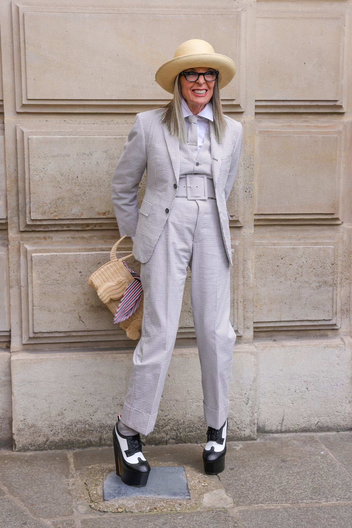 Diane Keaton ikonikus kalapjai egyikében