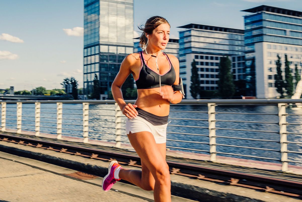 A futócipő kényelme, minősége nagyban befolyásolhatja sportteljesítményünket.