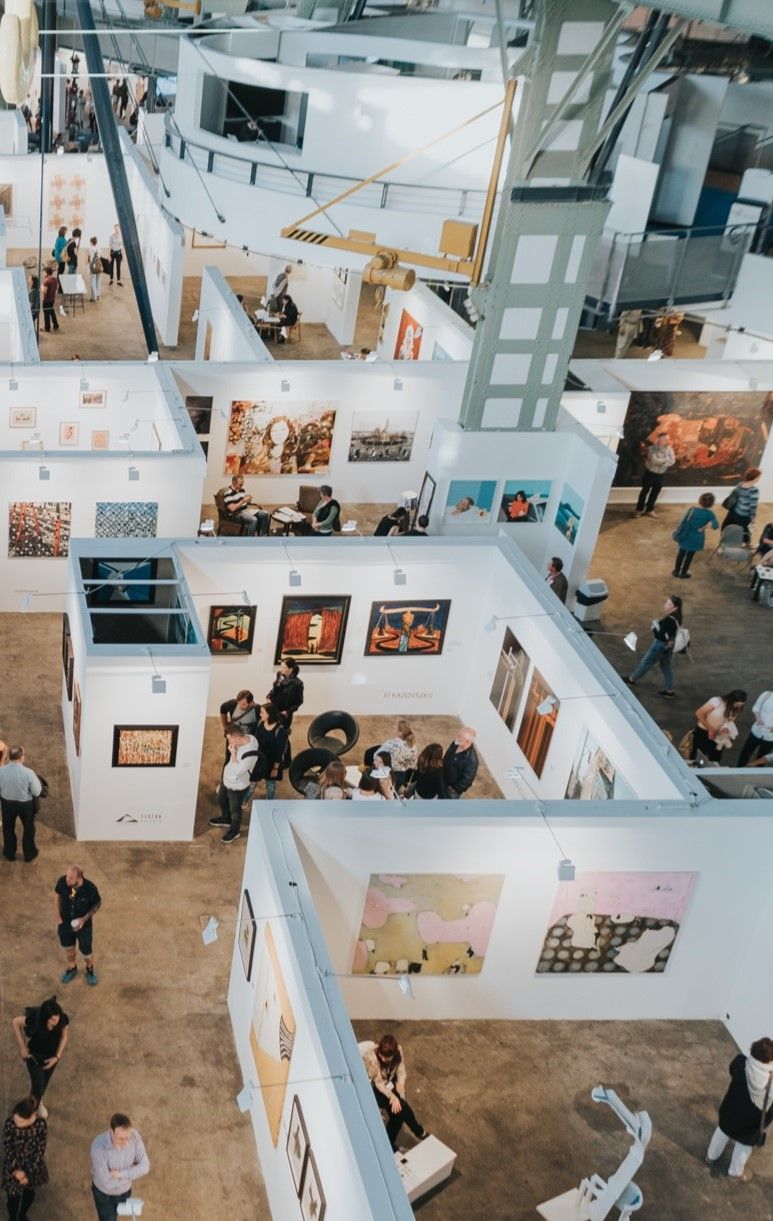 Ingyenes programokkal vár tíz különböző városban a Budapest Design Week