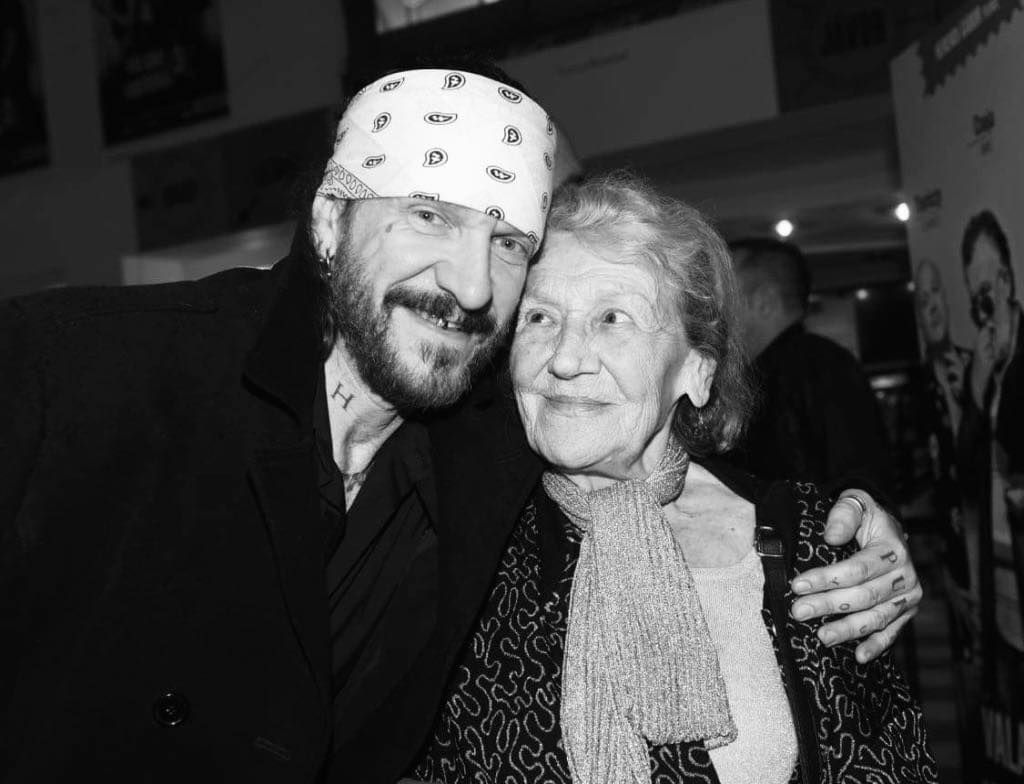 Ganxsta Zolee szoros kapcsolatban volt édesanyjával, Kassai Ilonával.