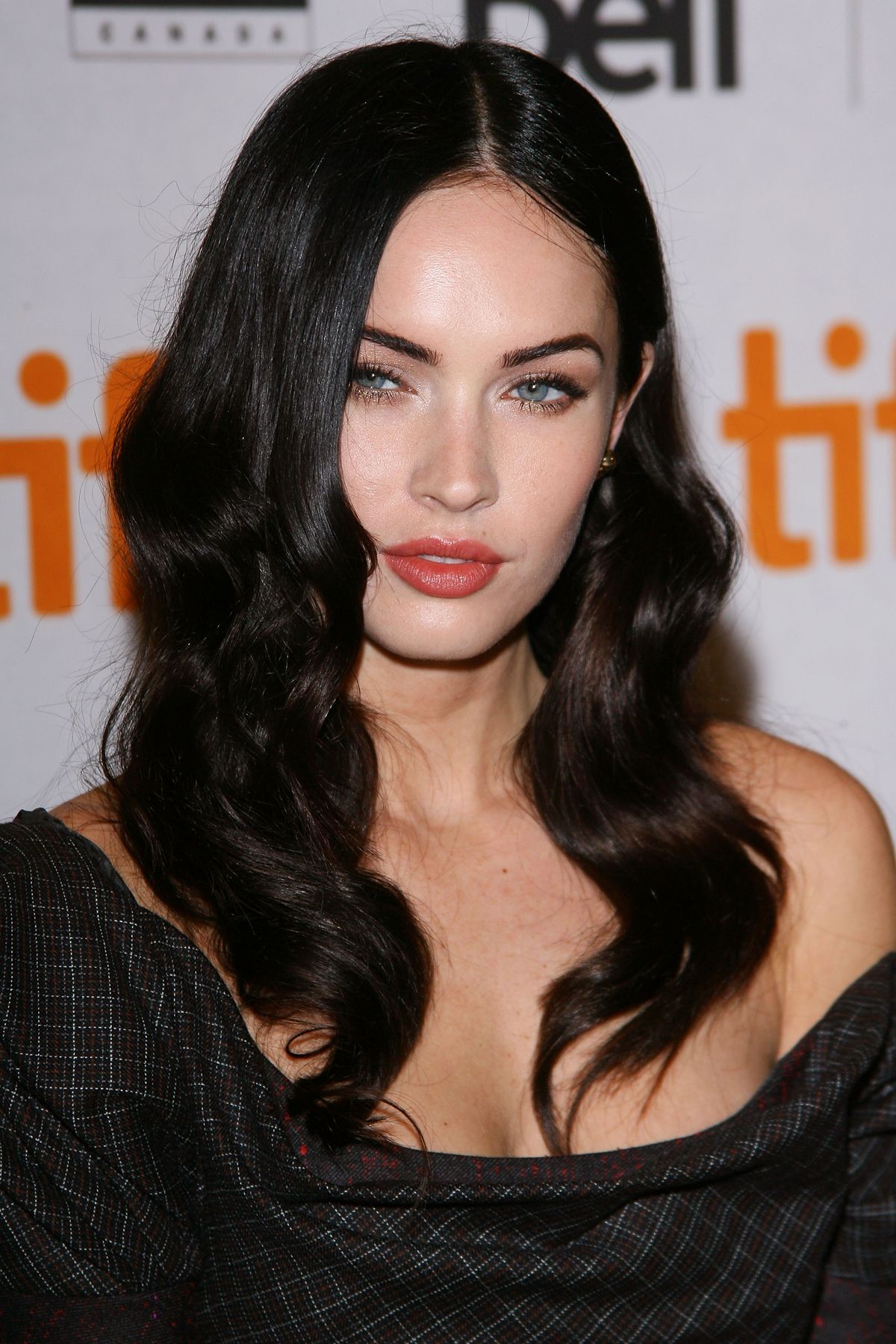 Megan Fox játszotta Jennifer karakterét a filmben.