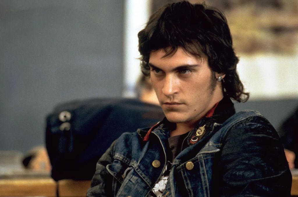 2000-ben a Gladiátor című filmben Commodus római császár szerepében.