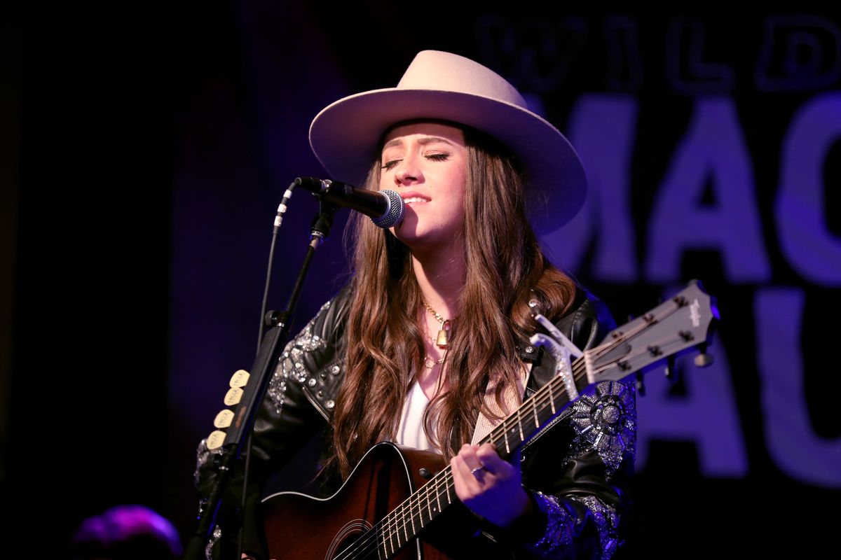 Maggie Baugh Keith Urbanről énekel? 