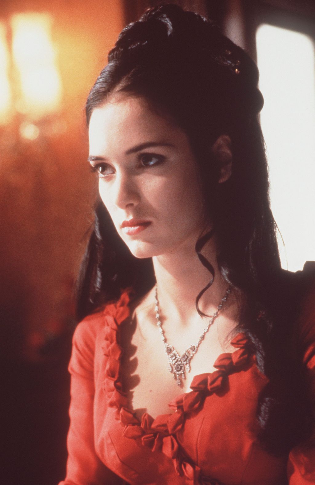 A tehetséges színésznő Ford Coppola Drakula című filmjében.
