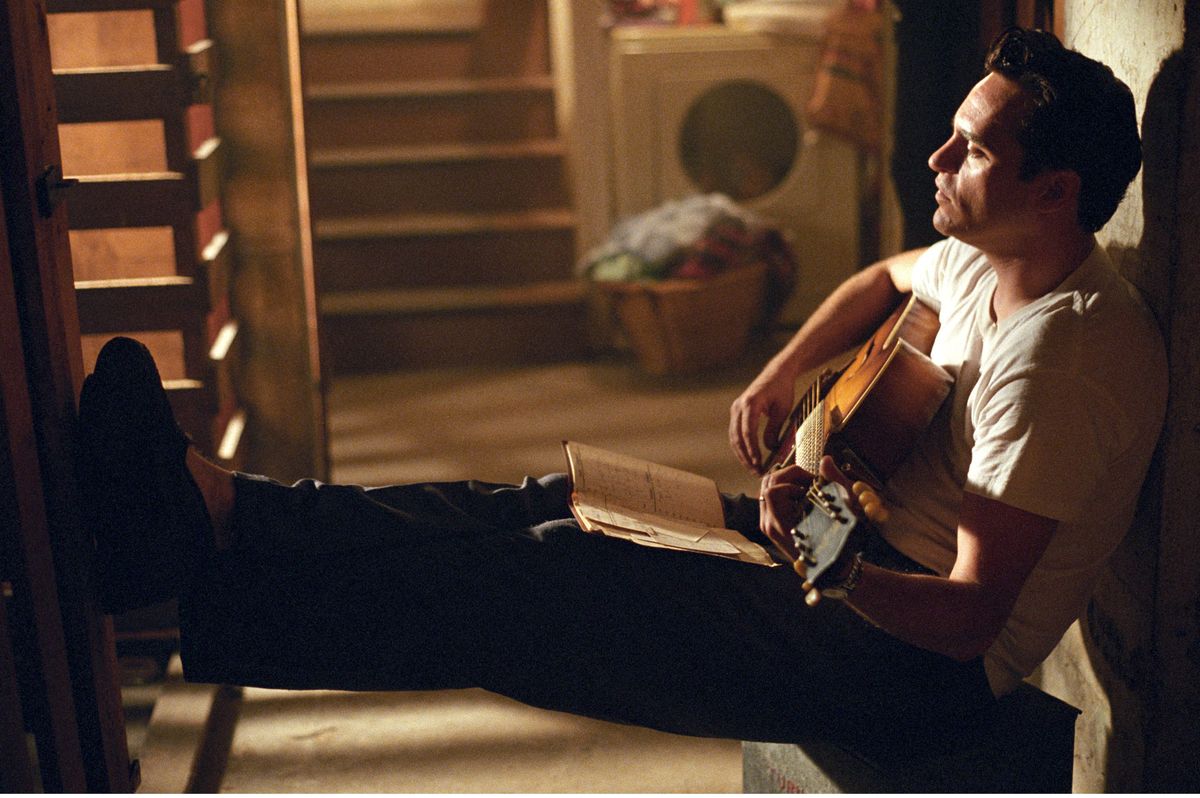 Walk the Line
2006
Real James Mangold
Joaquin Phoenix.
Collection Christophel © Fox 2000 Pictures / Tree Line Film / Konrad Pictures / Catfish Productions / Mars Media Beteiligungs (Photo by Fox 2000 Pictures / Tree Line Fi / Collection ChristopheL via AFP)