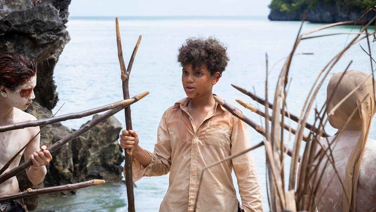 A sorozat hű marad a könyvhöz: a fiatalok felnövéséről és nehézségeiről szól majd, ahogy megpróbálnak túlélni a lakatlan szigeten.