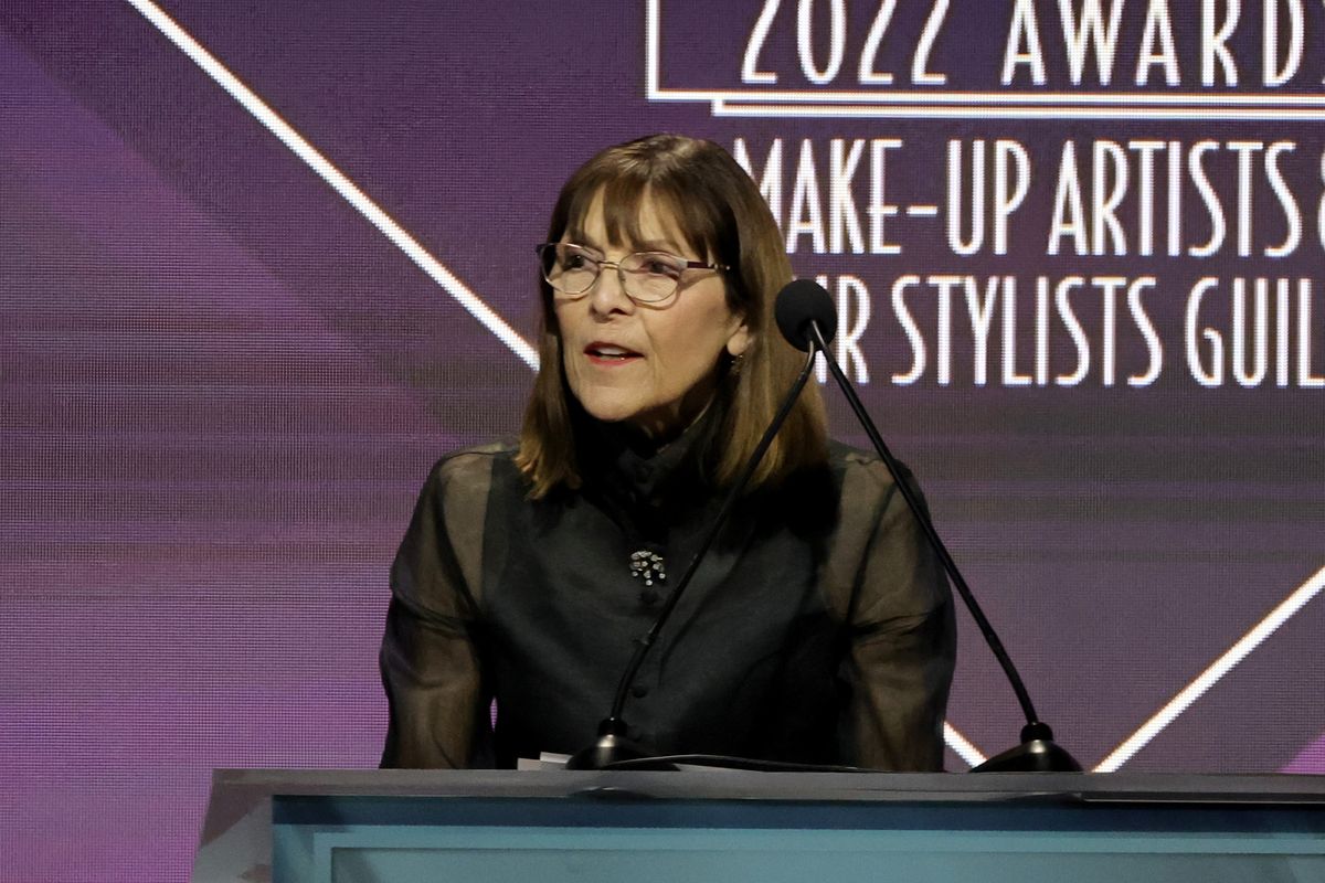 Michèle Burke kétszeres Oscar-díjas sminkmester volt